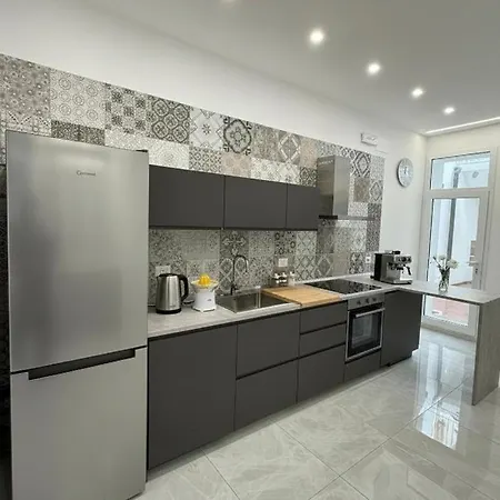 Aura - Luxury Ferienhaus *